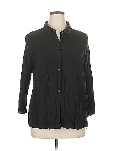 Wet Seal 3/4 Sleeve Button-Down Shirt