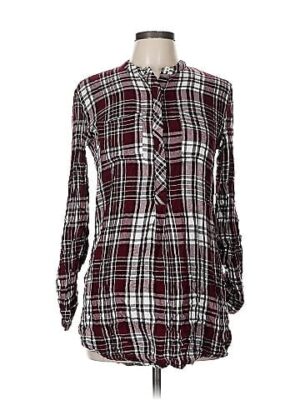 Wet Seal Long Sleeve Blouse