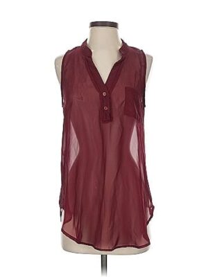 Wet Seal Sleeveless Blouse