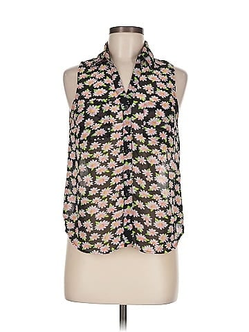 Wet Seal Sleeveless Blouse
