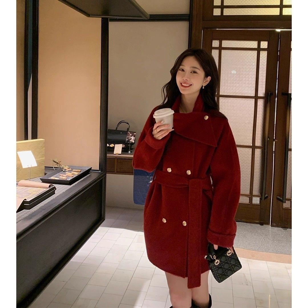 Women's Short Wool Coat With A Turtleneck - The Wet Seal - Image 3